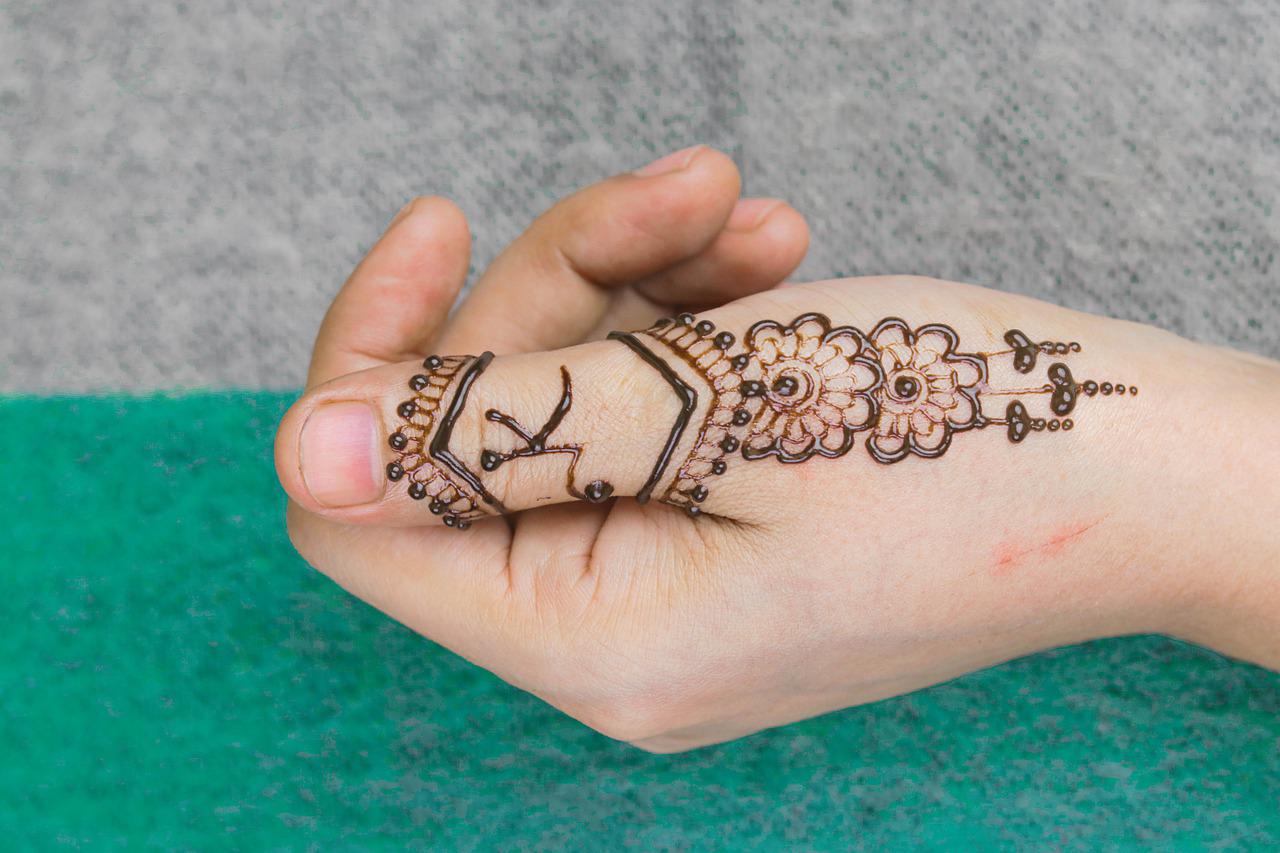 Detail Gambar Henna India Nomer 47