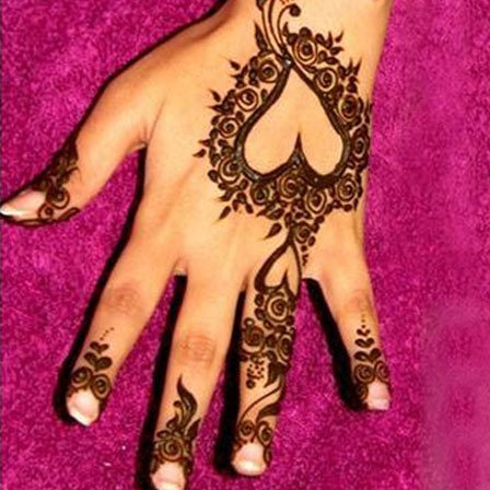 Detail Gambar Henna Love Simple Nomer 36