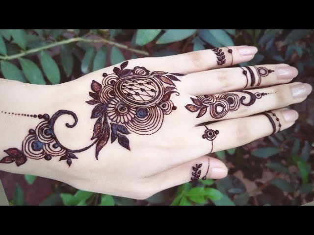 Detail Gambar Henna Paling Simple Nomer 28