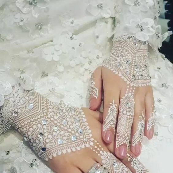 Detail Gambar Henna Pengantin Putih Nomer 51