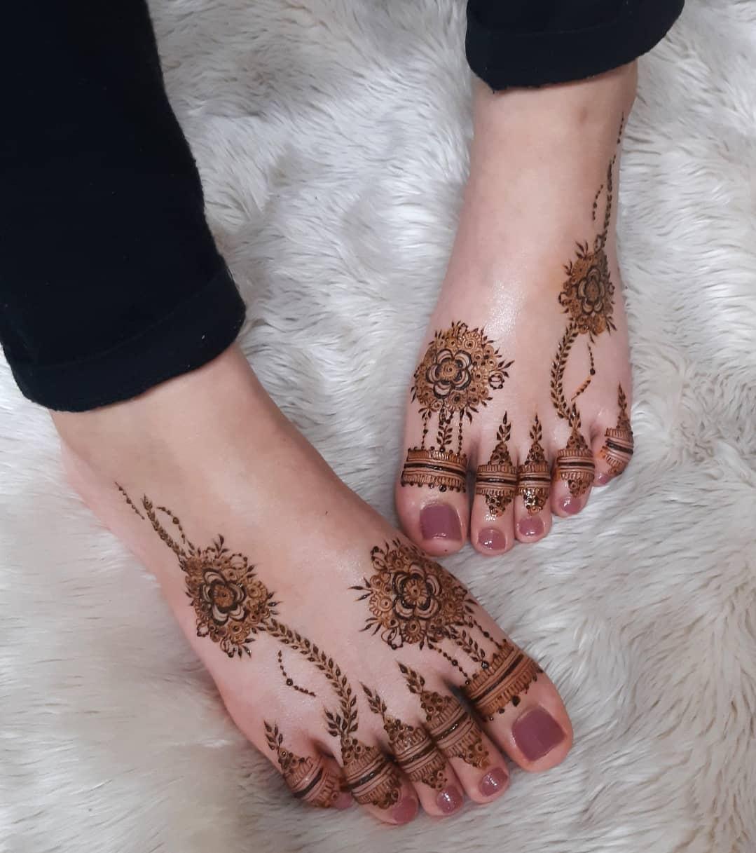 Detail Gambar Henna Sederhana Nomer 43