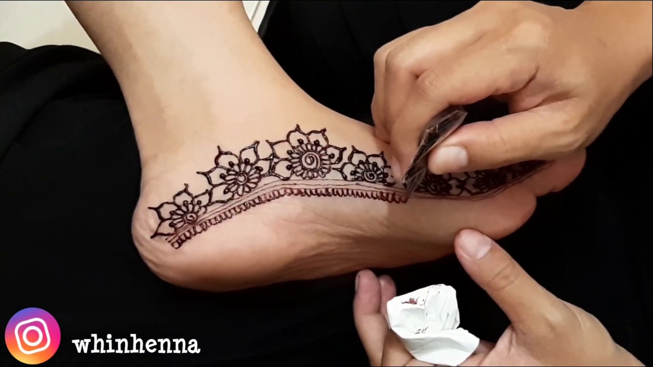 Detail Gambar Henna Simple Di Kaki Nomer 23