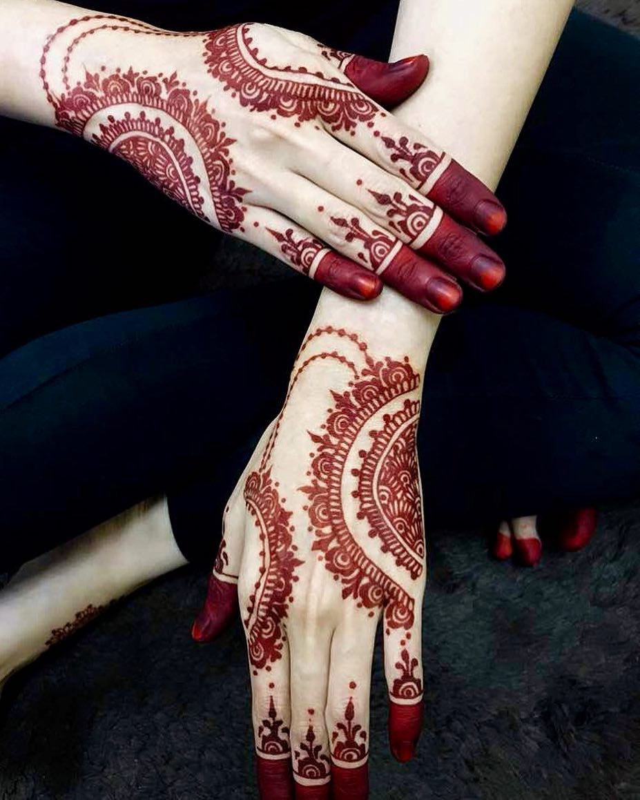 Detail Gambar Henna Tangan Cantik Nomer 43