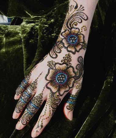 Detail Gambar Henna Tangan Cantik Nomer 56