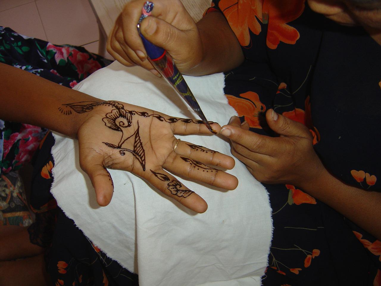 Detail Gambar Henna Termudah Nomer 51