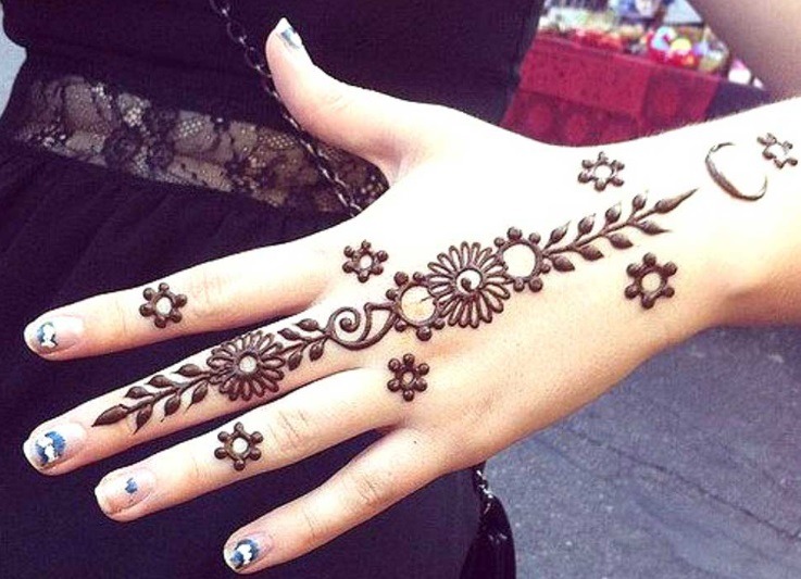 Detail Gambar Henna Yang Mudah Dan Bagus Nomer 45