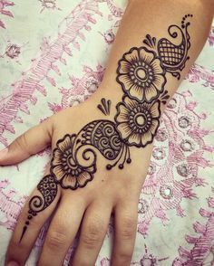 Detail Gambar Henna Yang Simple Nomer 22