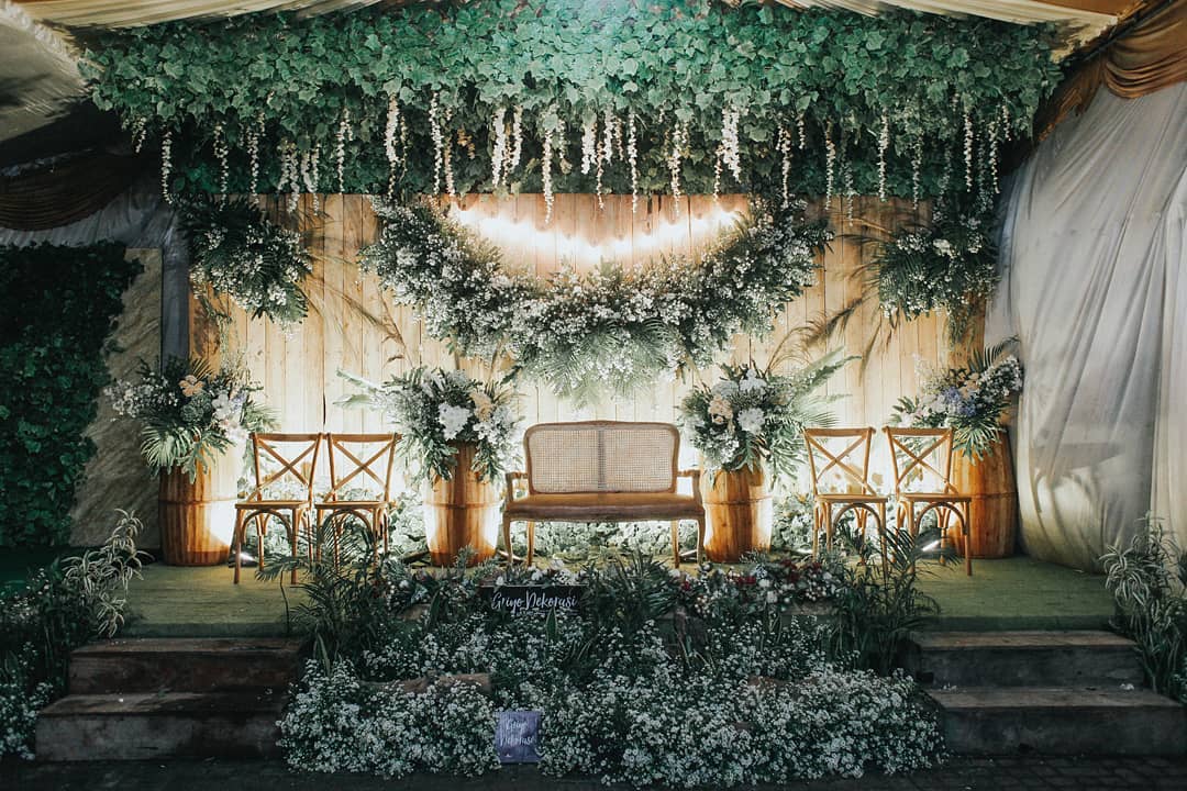 Detail Contoh Gambar Pelaminan Pengantin Nomer 21