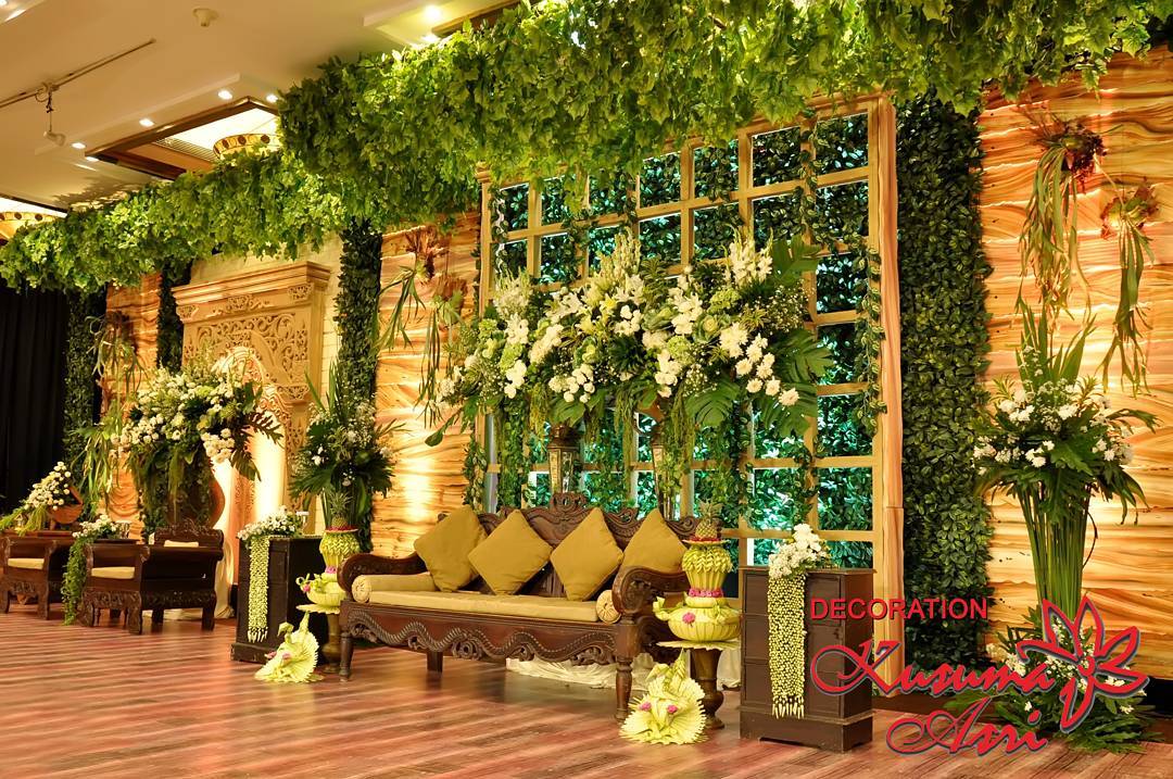 Detail Contoh Gambar Pelaminan Pengantin Nomer 43