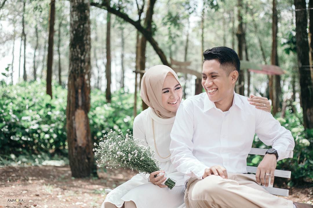 Detail Contoh Gambar Prewedding Nomer 3