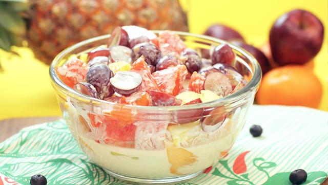 Detail Contoh Gambar Salad Buah Nomer 30