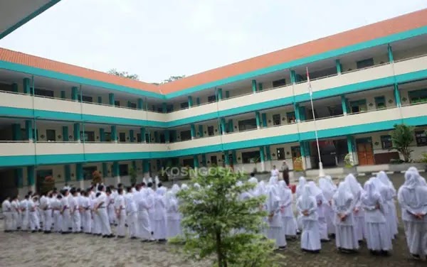 Detail Contoh Gambar Sekolah Nomer 39