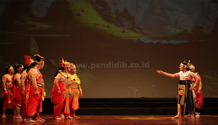 Detail Contoh Gambar Seni Teater Nomer 18