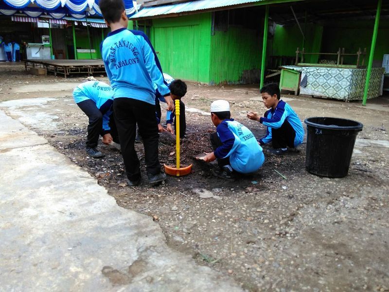 Detail Contoh Gotong Royong Di Sekolah Nomer 43