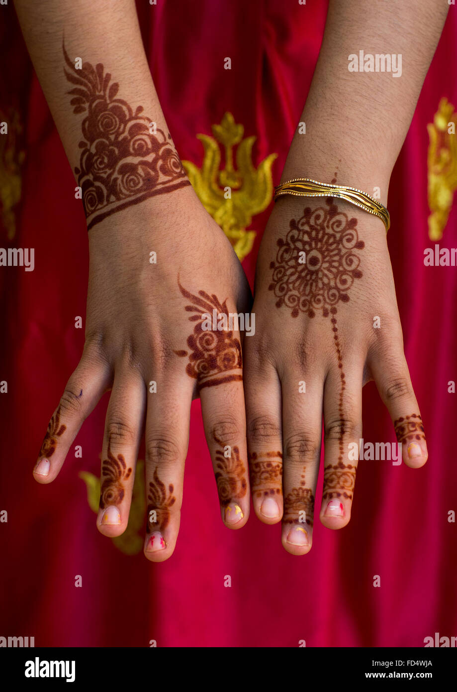 Detail Contoh Henna Wedding Nomer 31