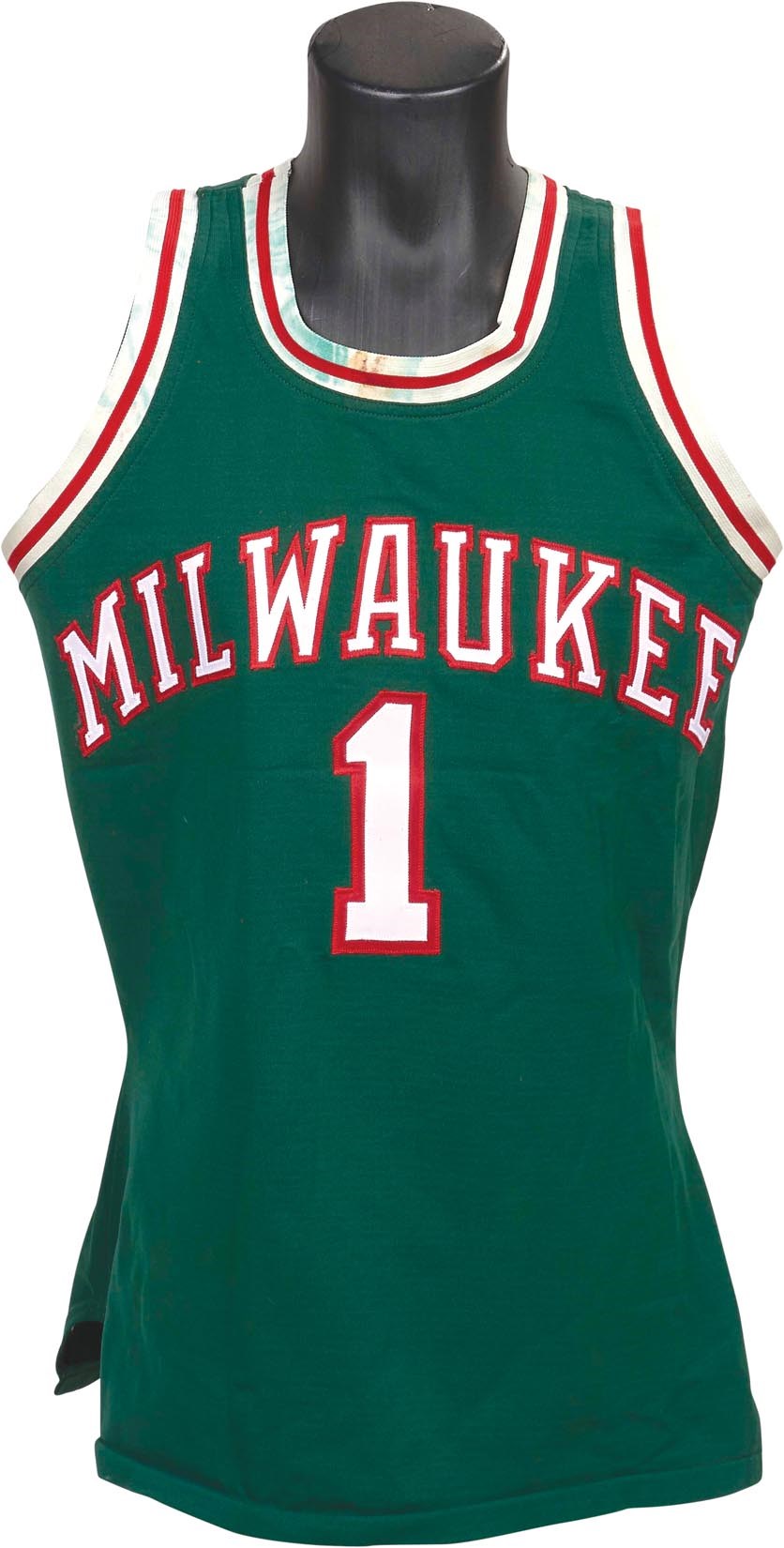 Detail Milwaukee Bucks Yellow Jersey Nomer 22