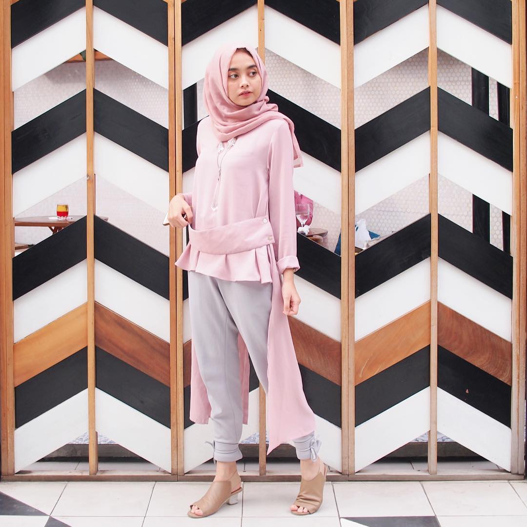 Detail Gambar Hijab Celana Jogger Wanita Nomer 29