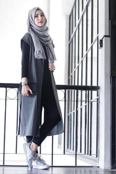 Detail Gambar Hijab Celana Jogger Wanita Nomer 31