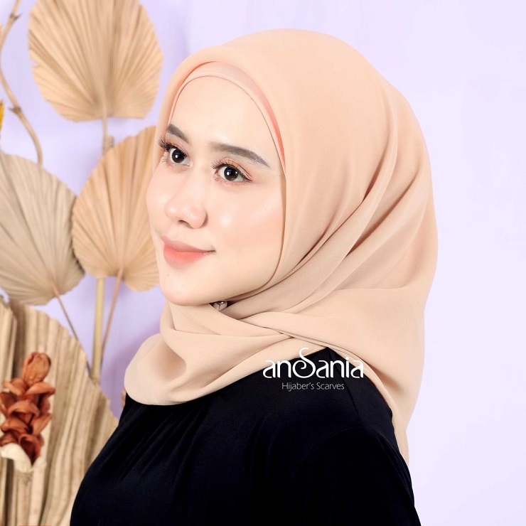 Detail Gambar Hijab Segiempat Nomer 17