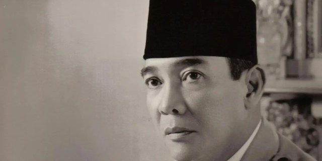 Detail Gambar Hitam Putih Bung Karno Nomer 13