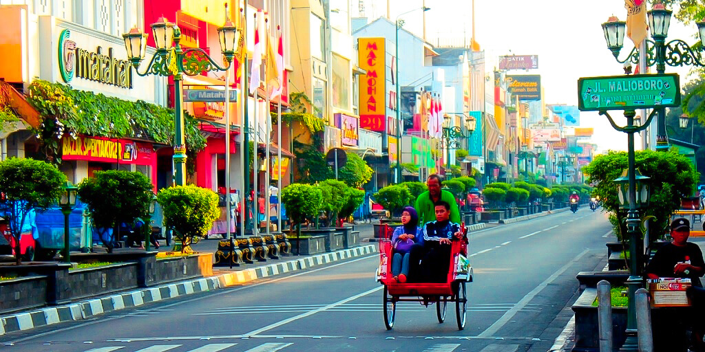 Detail Gambar Holiday Kartun Gambar Souvenir Di Malioboro Nomer 45