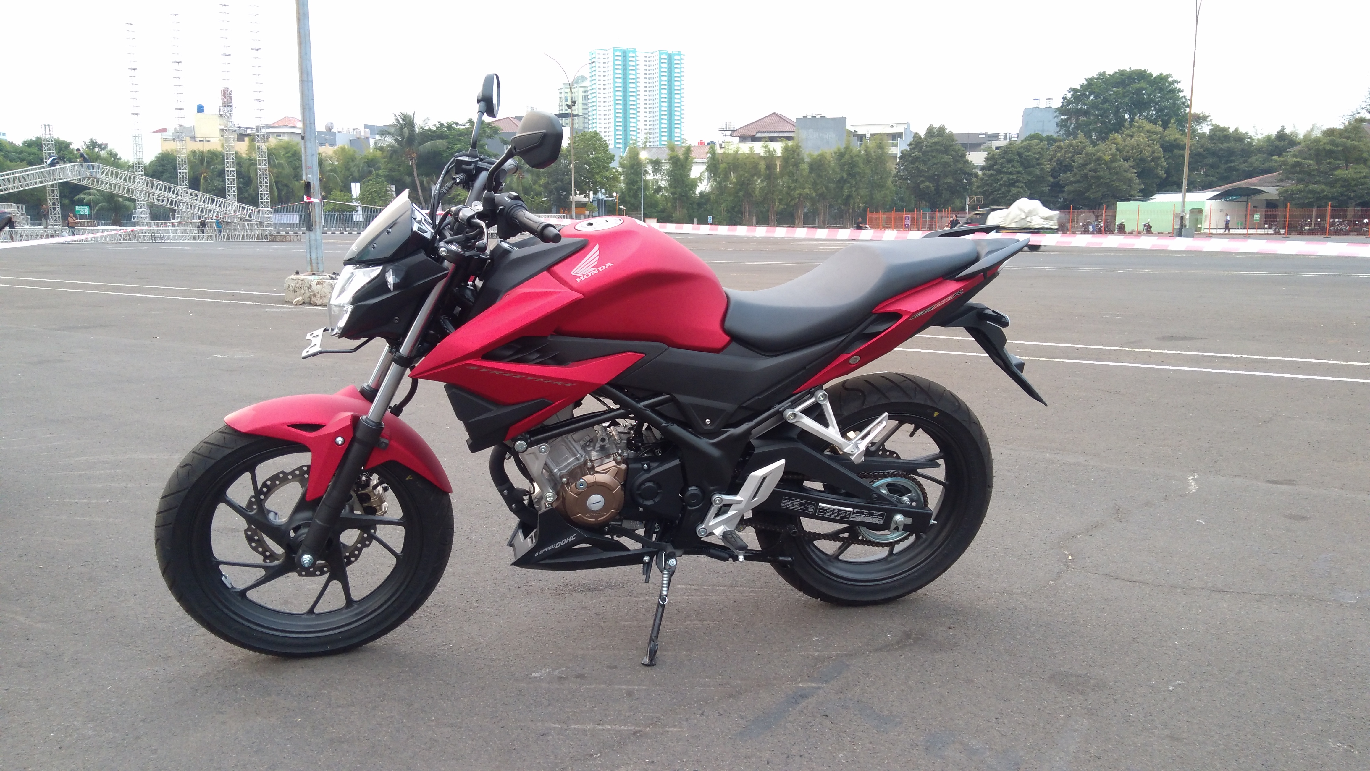 Detail Gambar Honda Cb150r Nomer 33