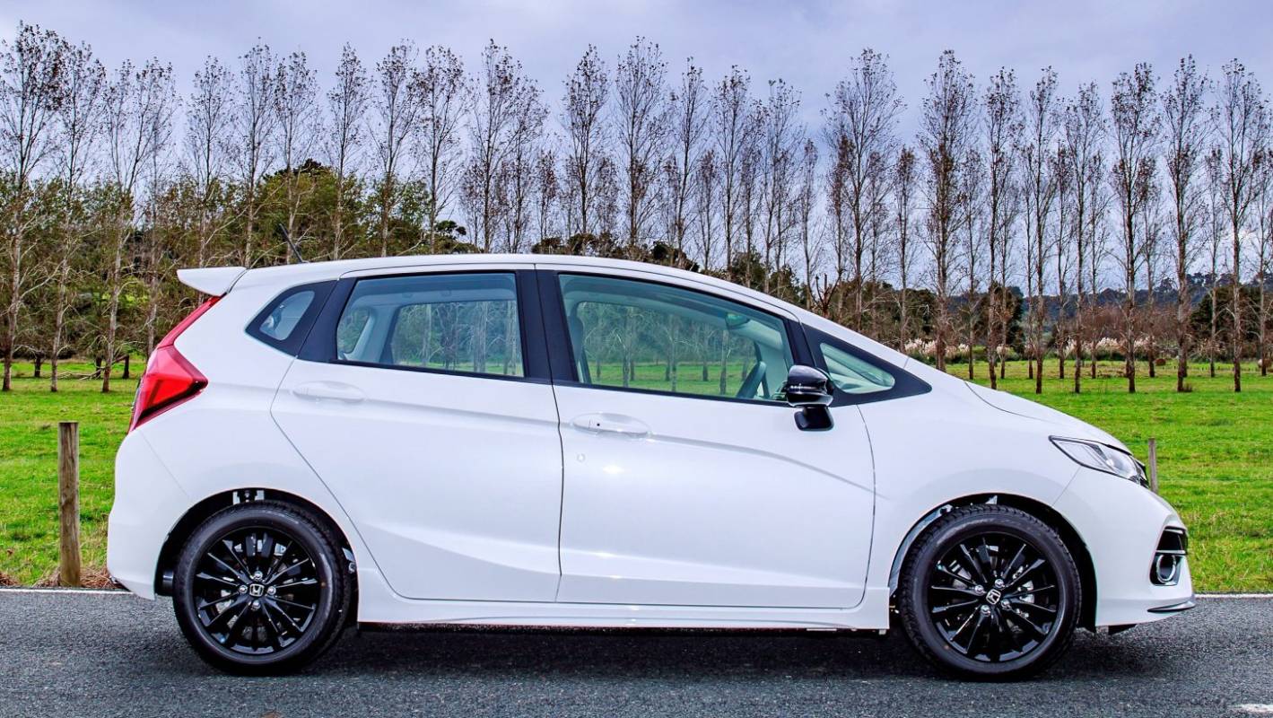 Detail Gambar Honda Jazz Rs Nomer 50