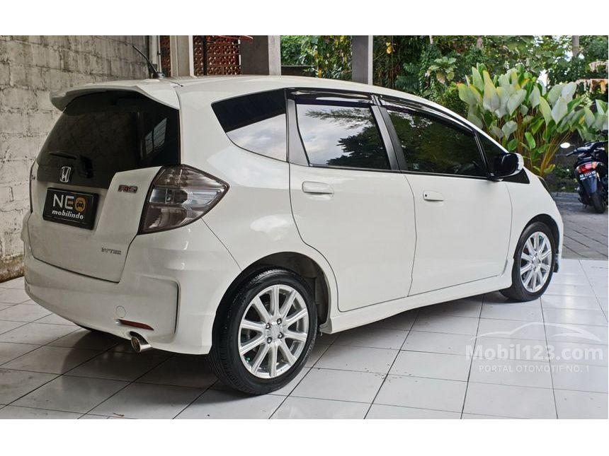 Detail Gambar Honda Jazz Tahun 2014 Nomer 2