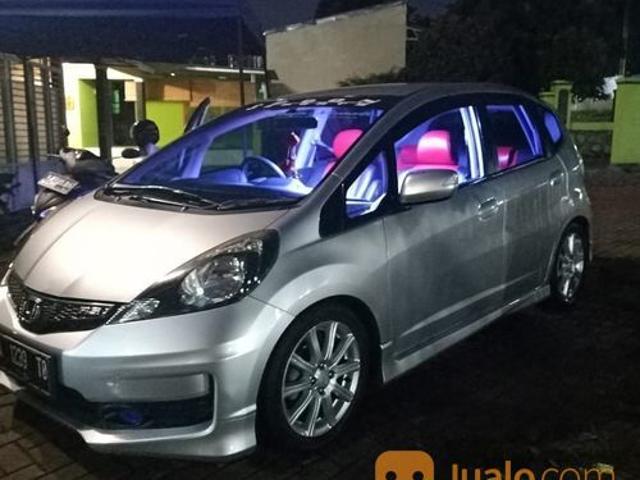 Detail Gambar Honda Jazz Tahun 2014 Nomer 31