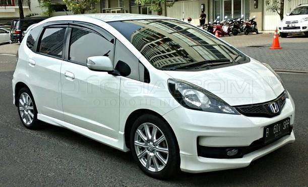 Detail Gambar Honda Jazz Tahun2013 Nomer 16