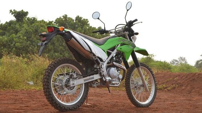 Detail Gambar Honda Klx Di Cuci Nomer 44