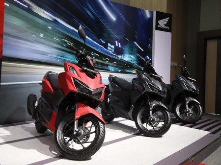 Detail Gambar Honda Vario Terbaru Nomer 54