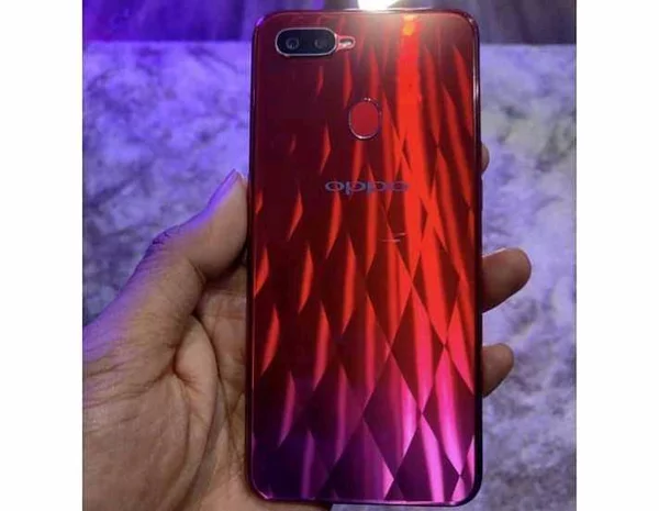 Detail Gambar Hp Oppo F9 Warna Merah Nomer 11