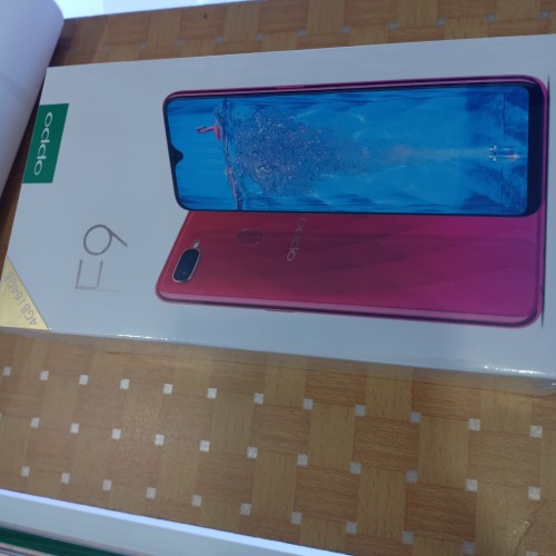 Detail Gambar Hp Oppo F9 Warna Merah Nomer 42