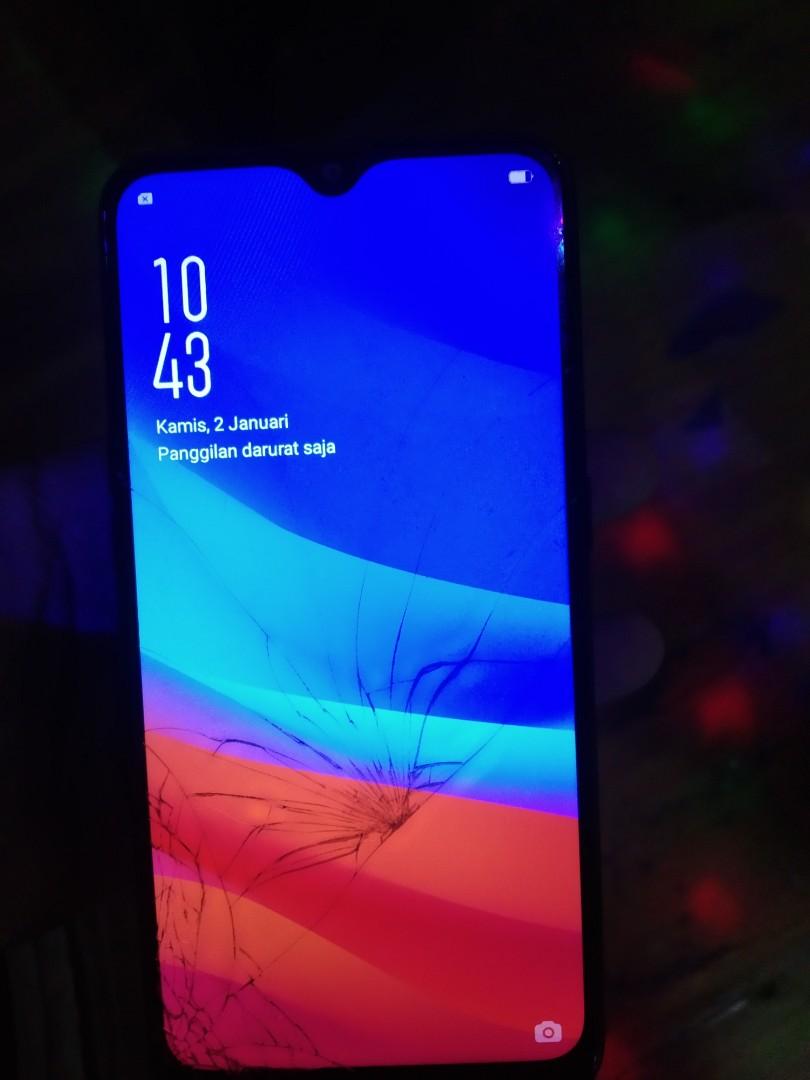 Detail Gambar Hp Oppo Pecah Layar Nomer 40