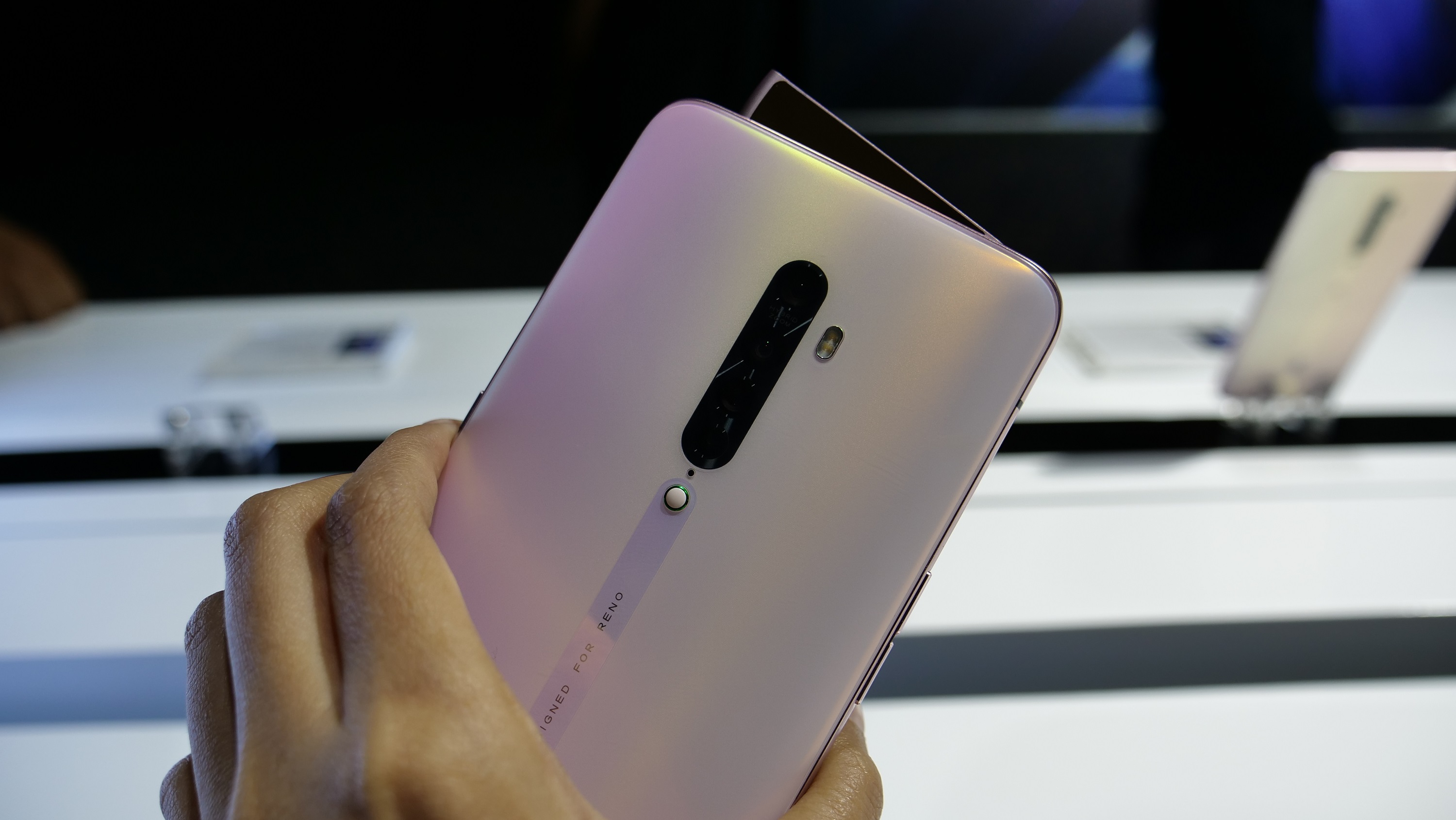 Detail Gambar Hp Oppo Reno 2 Nomer 46