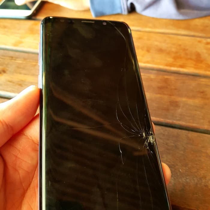 Detail Gambar Hp Pecah Nomer 17