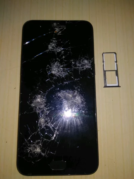 Detail Gambar Hp Pecah Nomer 20