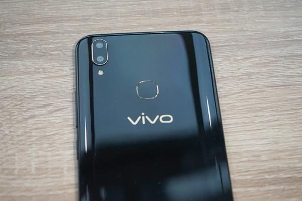 Detail Gambar Hp Vivo V9 Pro Nomer 20