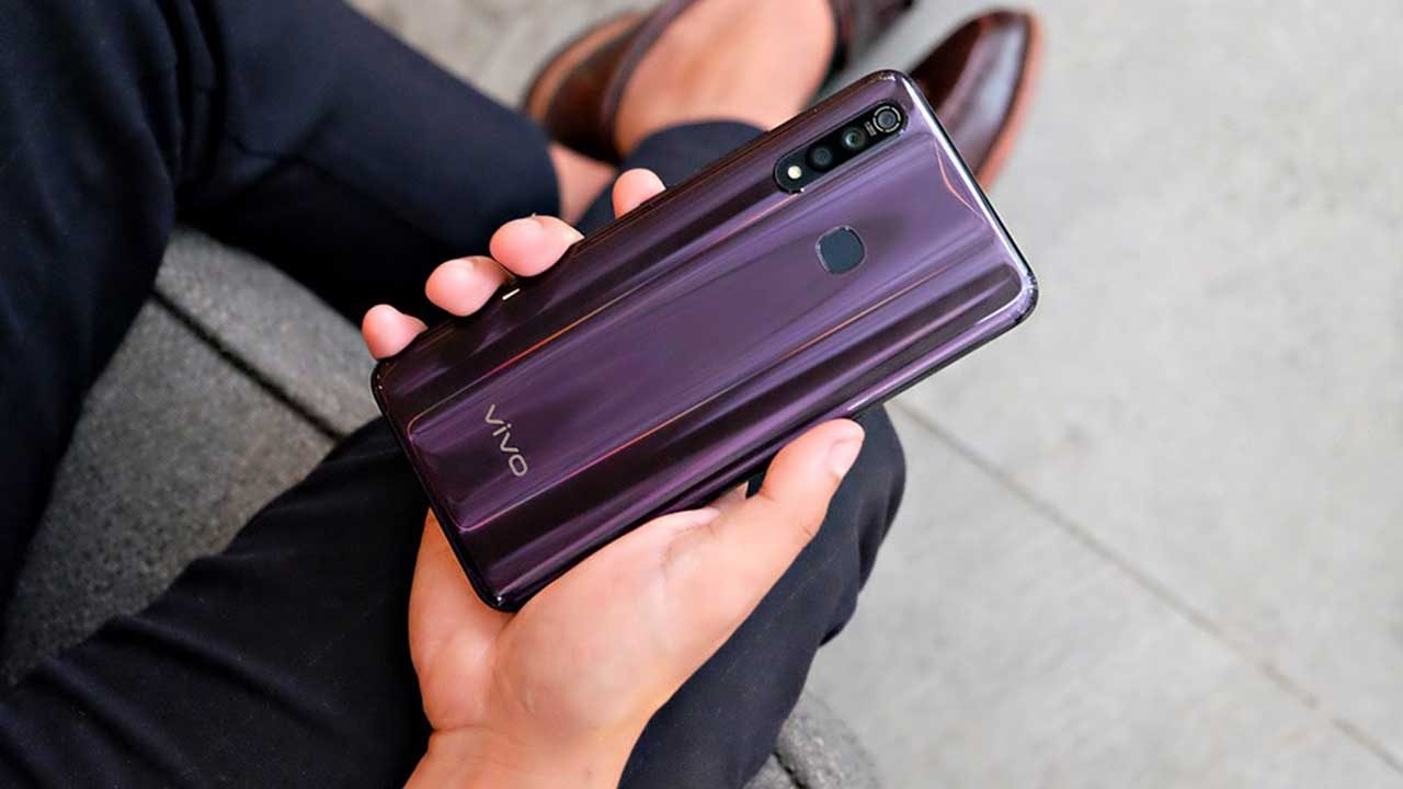 Detail Gambar Hp Vivo Z1 Nomer 50