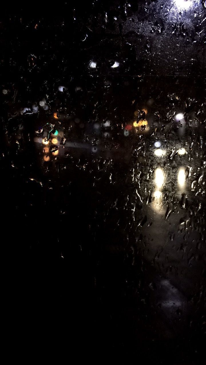Detail Gambar Hujan Di Malam Hari Nomer 2