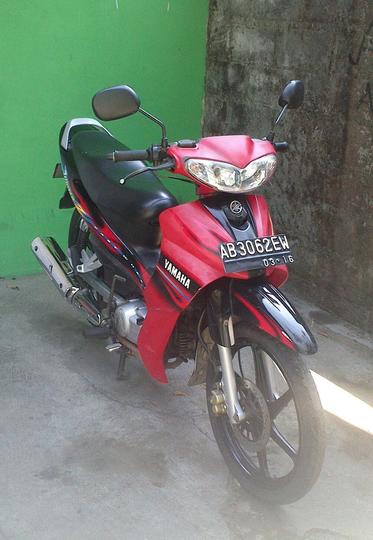 Detail Gambar I Jupiter Z 2006 Merah Marun Nomer 18