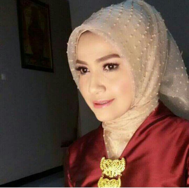 Detail Gambar Ibu Ibu Cantik Nomer 51