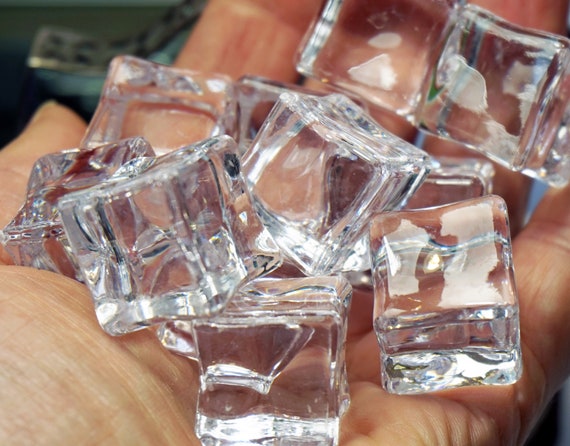 Detail Gambar Ice Cubes Nomer 23