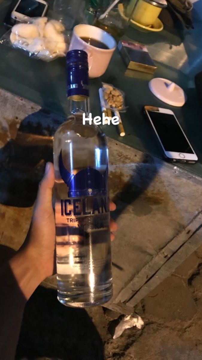 Detail Gambar Iceland Vodka Nomer 20