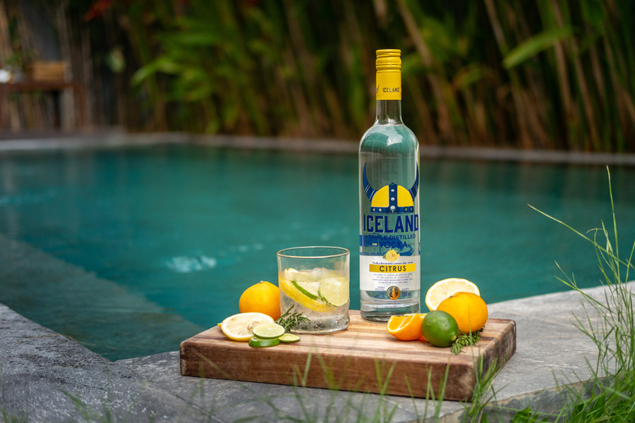 Detail Gambar Iceland Vodka Nomer 27