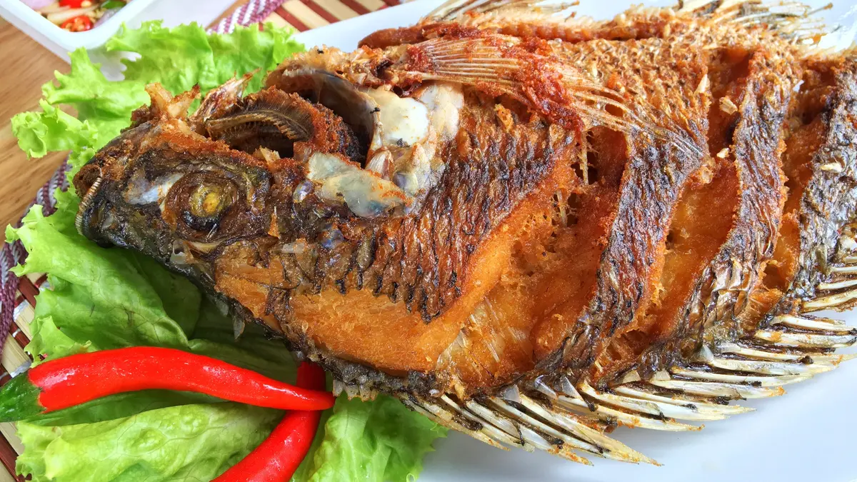 Detail Gambar Ikan Goreng Nomer 11