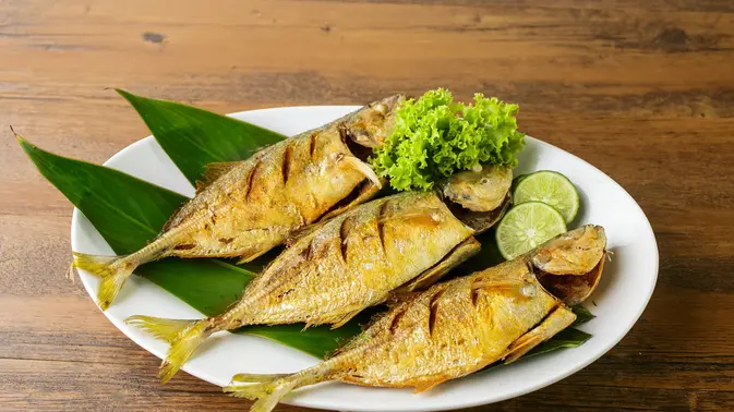 Detail Gambar Ikan Goreng Nomer 22