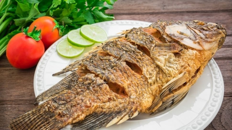 Detail Gambar Ikan Goreng Nomer 26