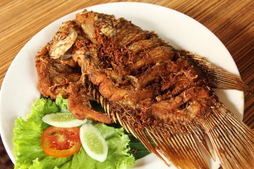 Detail Gambar Ikan Goreng Nomer 29